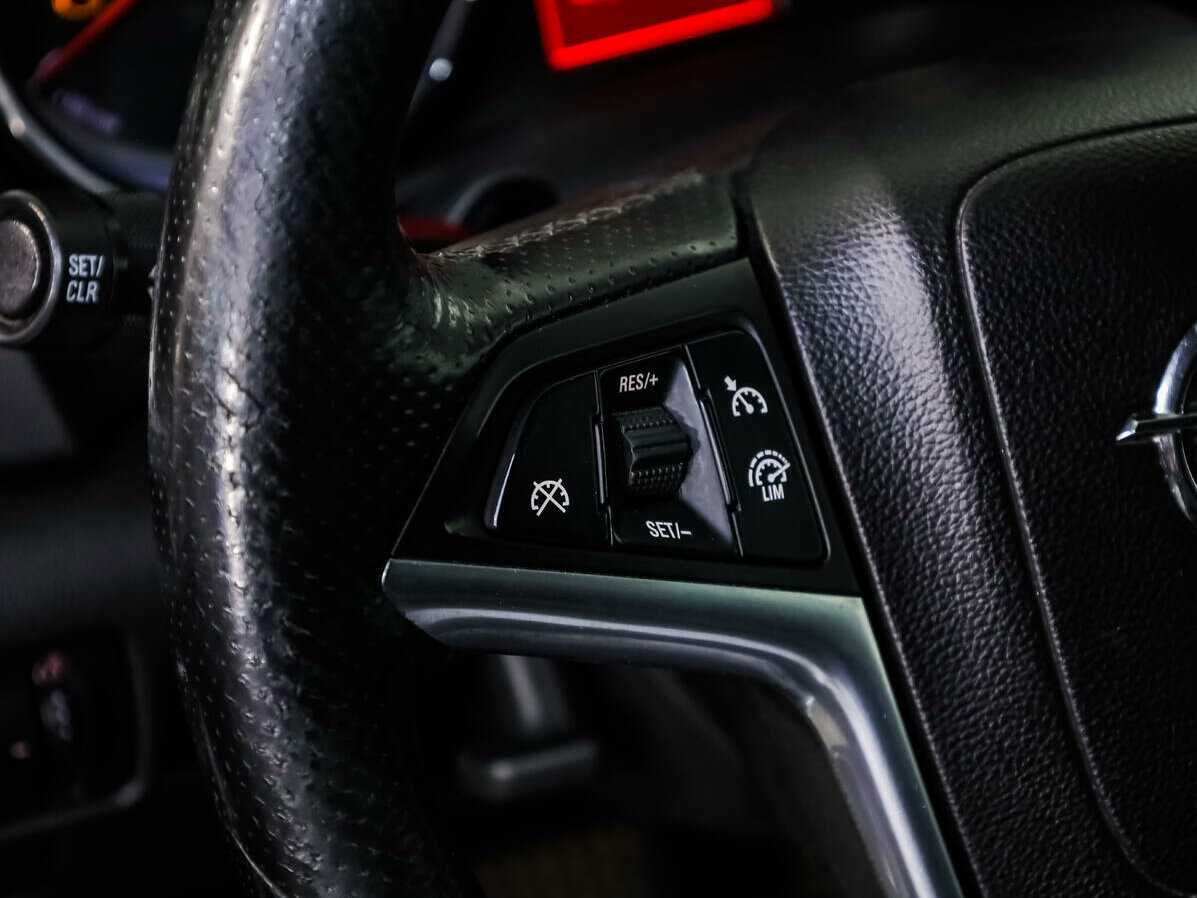 Opel Astra б/у, 2012, Автоматическая. Фото: #15
