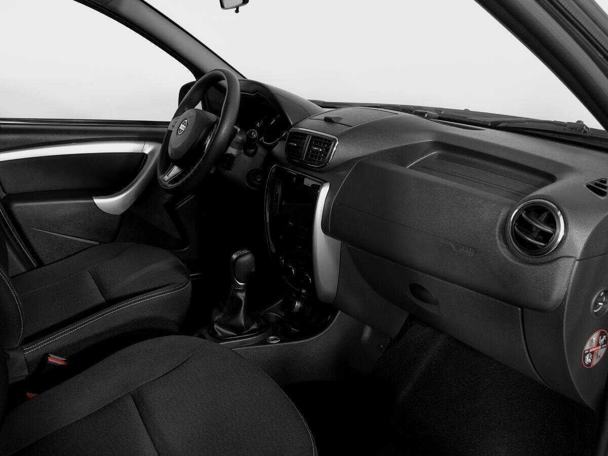 Nissan Terrano б/у, 2020, Автоматическая. Фото: #8