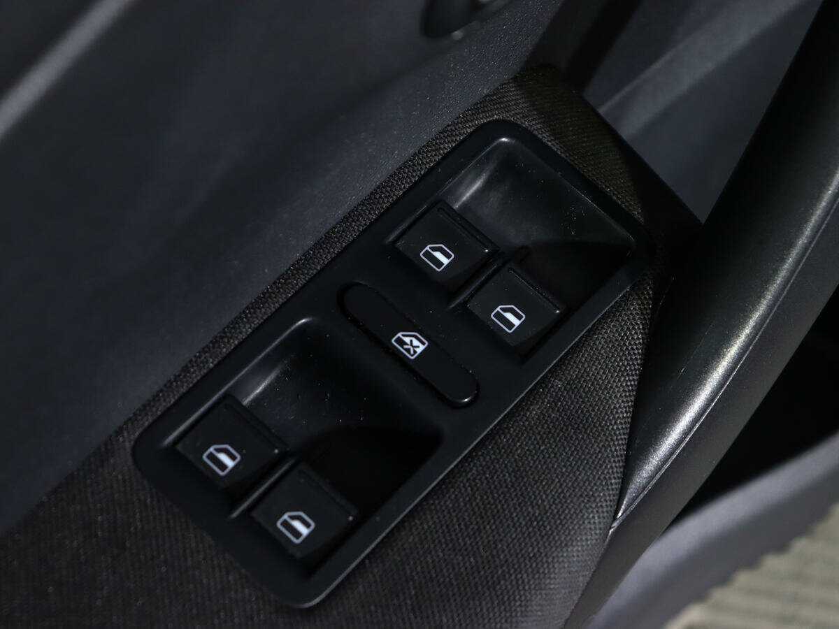 Фольксваген Поло б/у, 2016, Автоматическая. Фото: #14