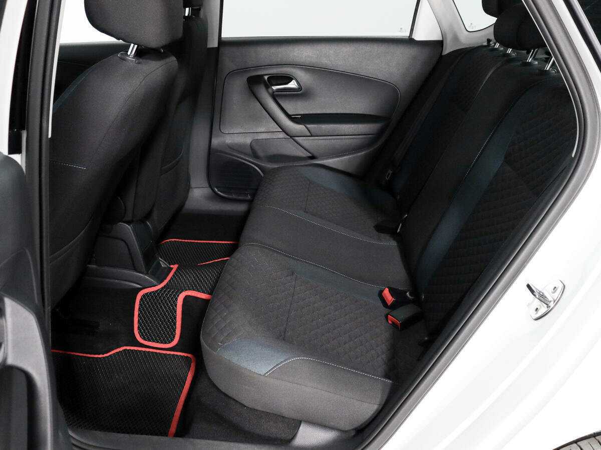 Volkswagen Polo б/у, 2020, Механическая. Фото: #8