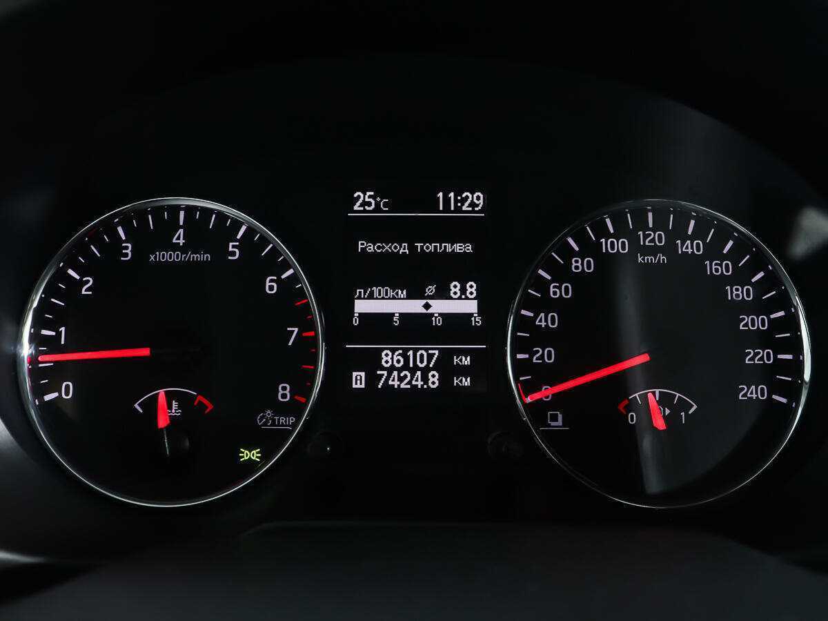 Nissan X-Trail б/у, 2013, Механическая. Фото: #12