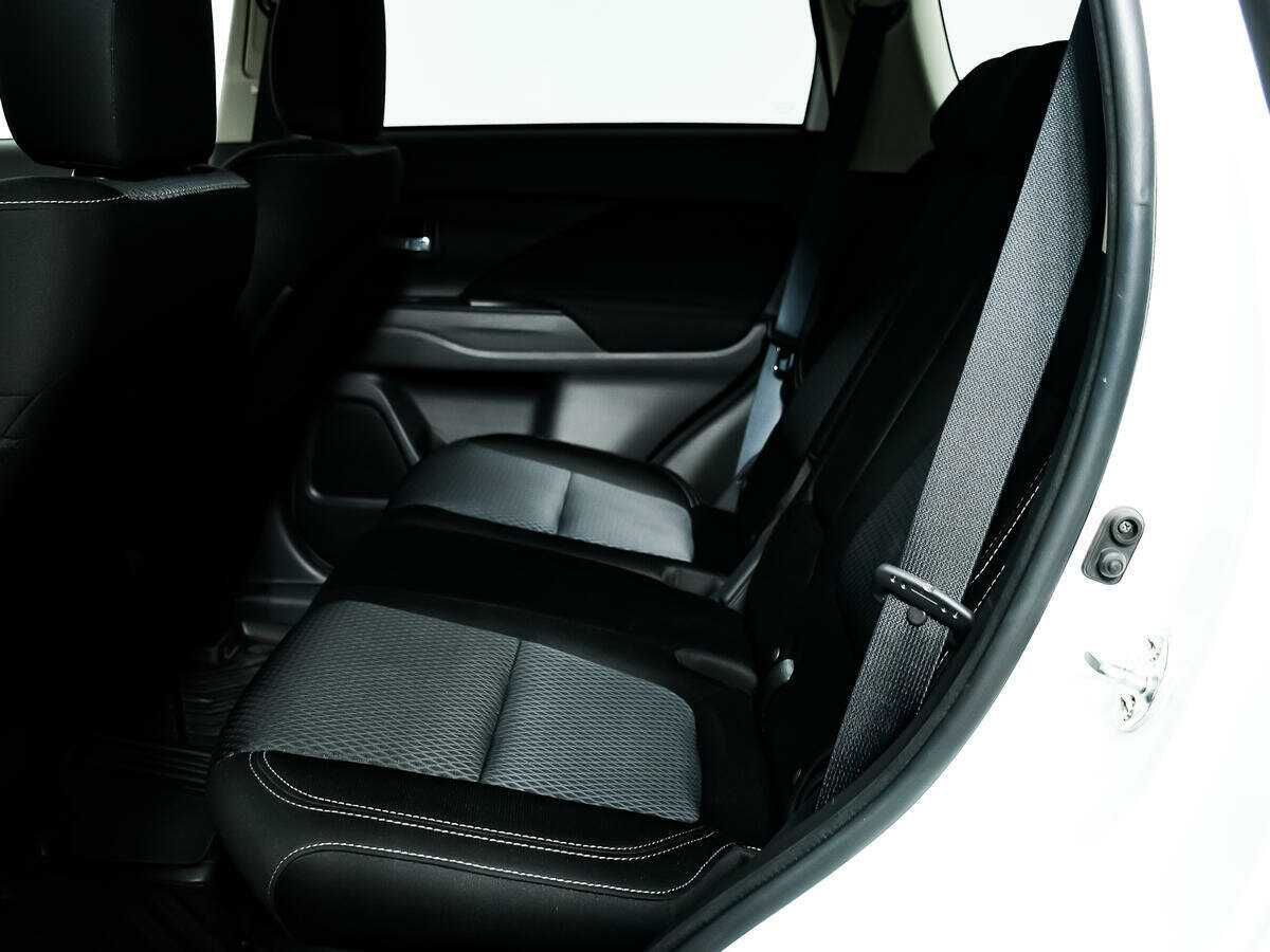 Митсубиши Оутлэндер б/у, 2019, Вариатор. Фото: #11