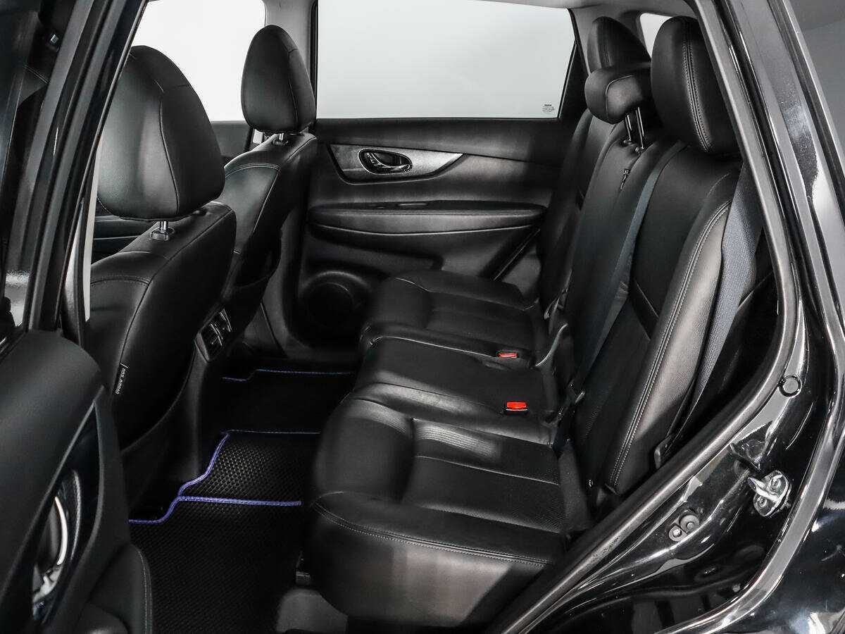 Nissan X-Trail б/у, 2015, Механическая. Фото: #10