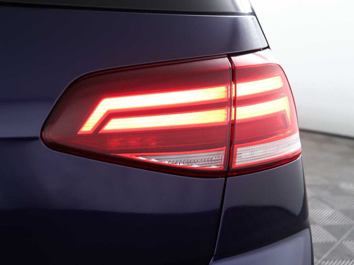 Volkswagen Golf б/у, 2018, Роботизированная. Фото: #19