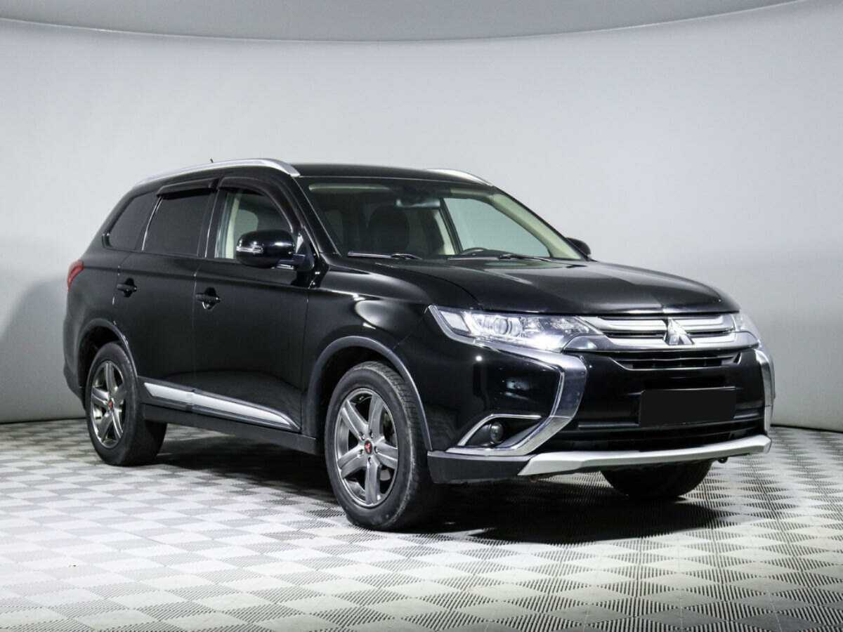 Mitsubishi Outlander б/у, 2016, Вариатор. Фото: #2