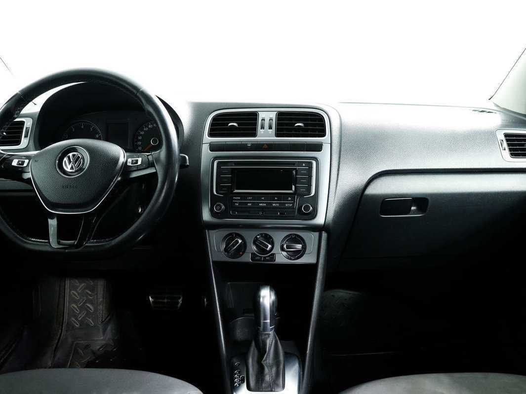 Фольксваген Поло б/у, 2016, Автоматическая. Фото: #10