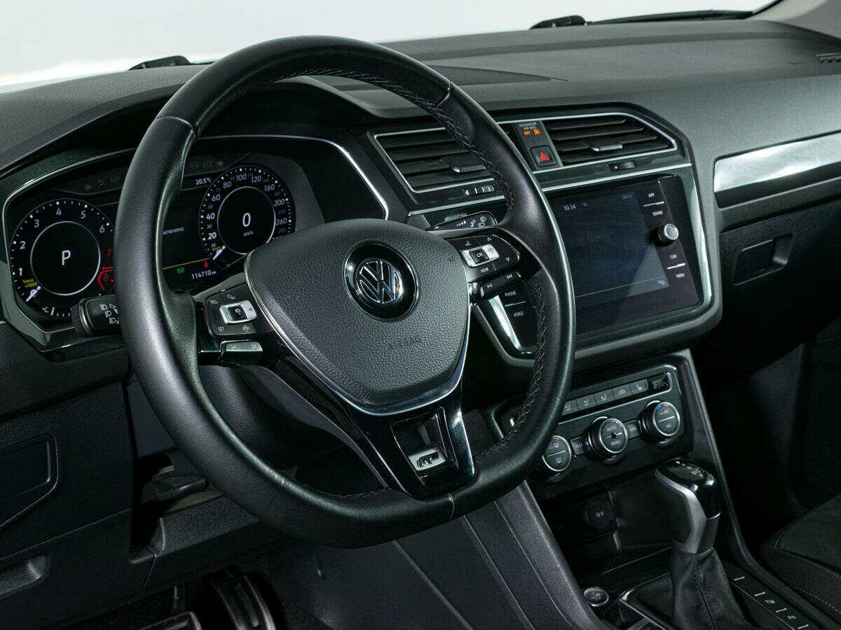 Volkswagen Tiguan б/у, 2018, Роботизированная. Фото: #12