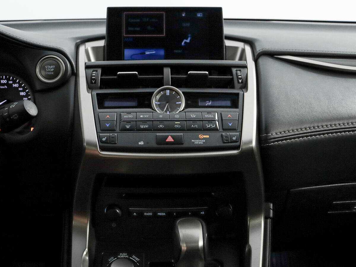Lexus NX б/у, 2016, Вариатор. Фото: #15