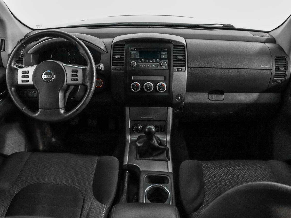 Nissan Pathfinder б/у, 2013, Механическая. Фото: #12
