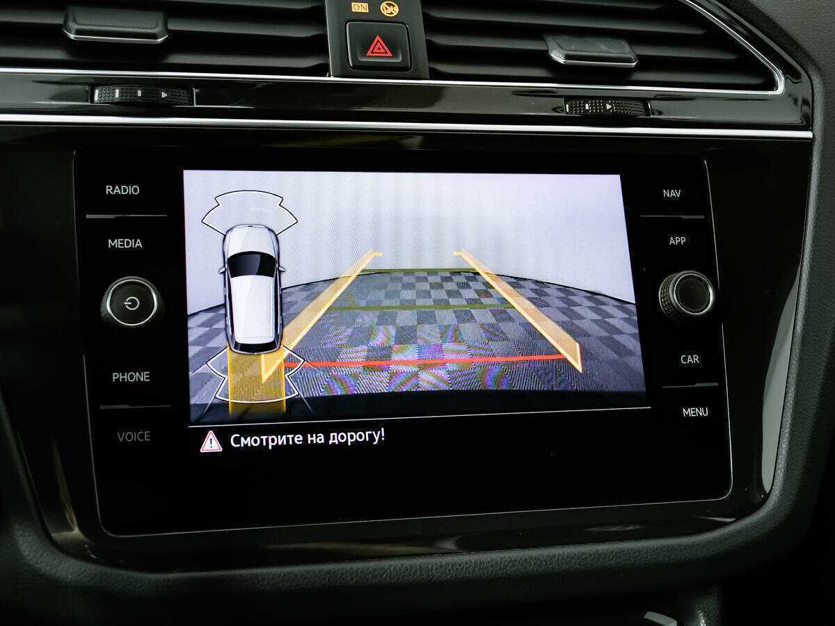 Volkswagen Tiguan б/у, 2021, Роботизированная. Фото: #13