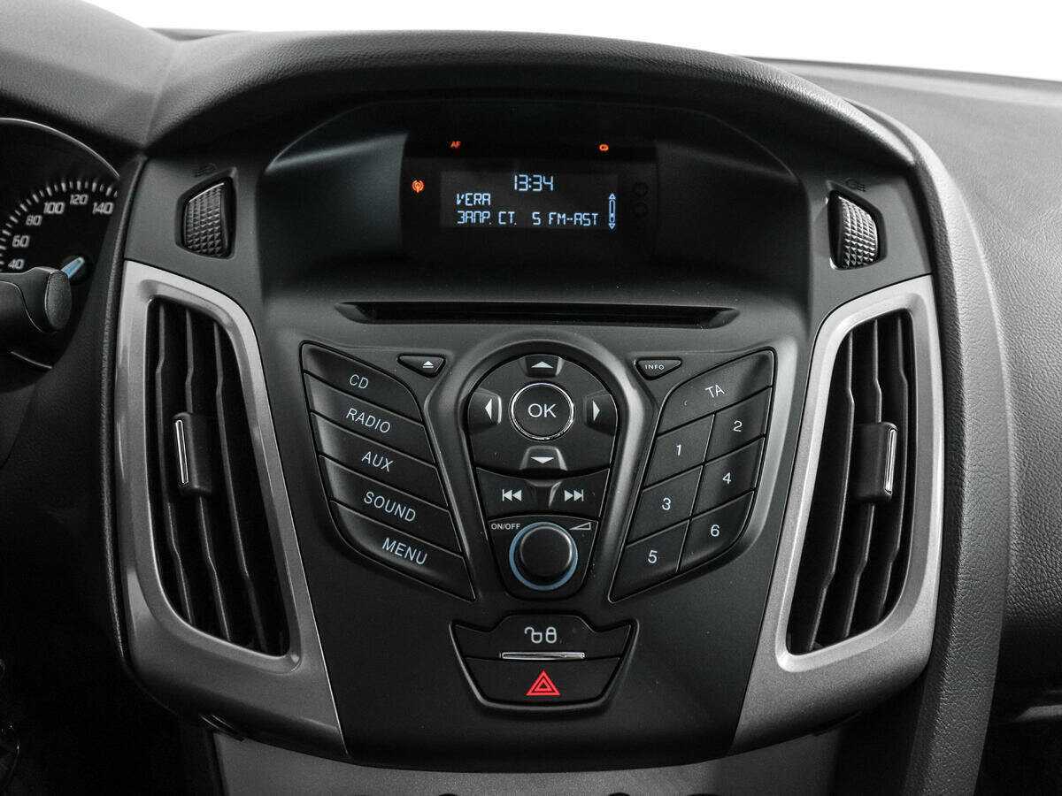 Ford Focus б/у, 2013, Механическая. Фото: #13