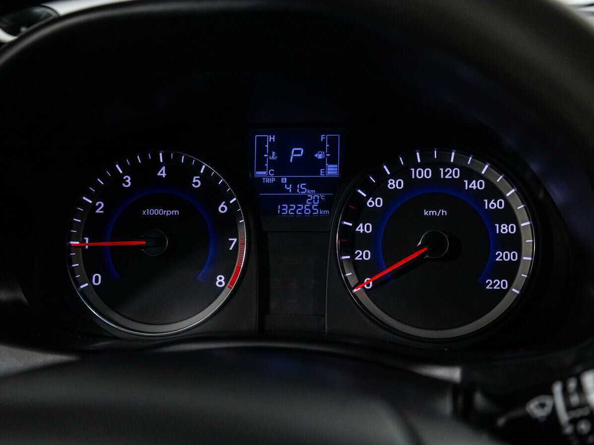 Hyundai Solaris б/у, 2014, Автоматическая. Фото: #11