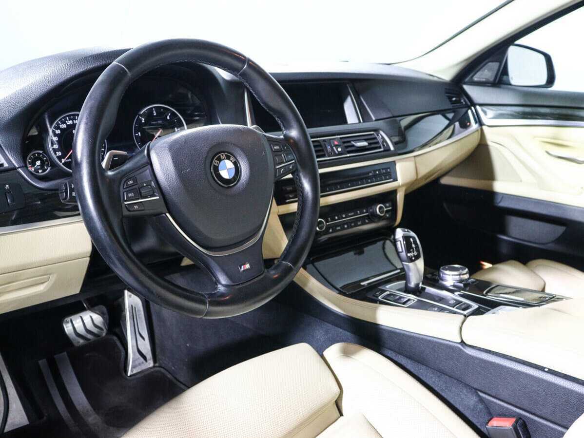 BMW 5 серии б/у, 2016, Автоматическая. Фото: #13