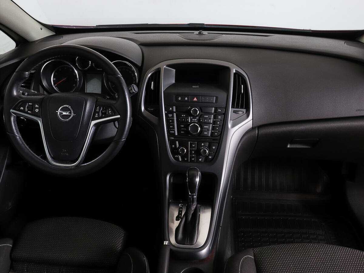 Opel Astra б/у, 2012, Автоматическая. Фото: #10