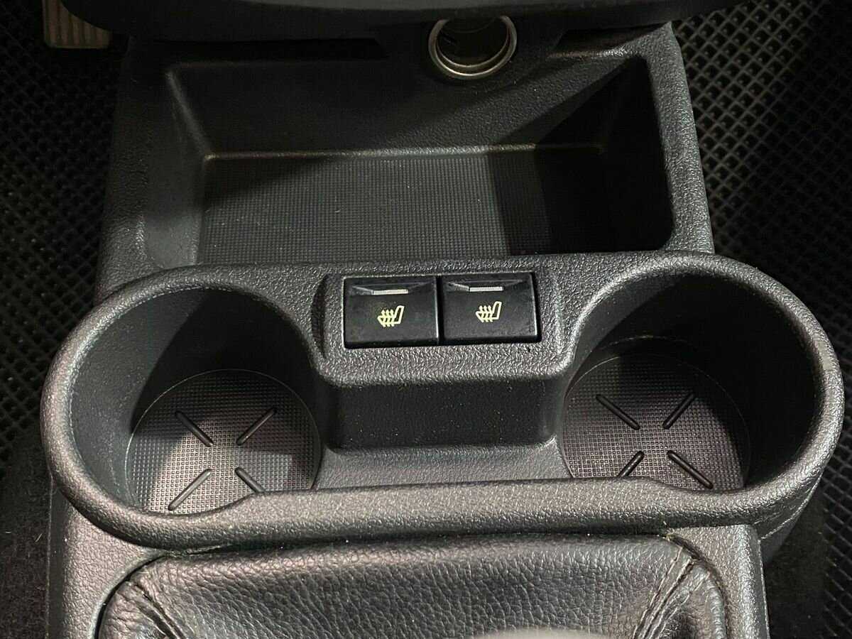 Lada (ВАЗ) Granta б/у, 2016, Механическая. Фото: #11