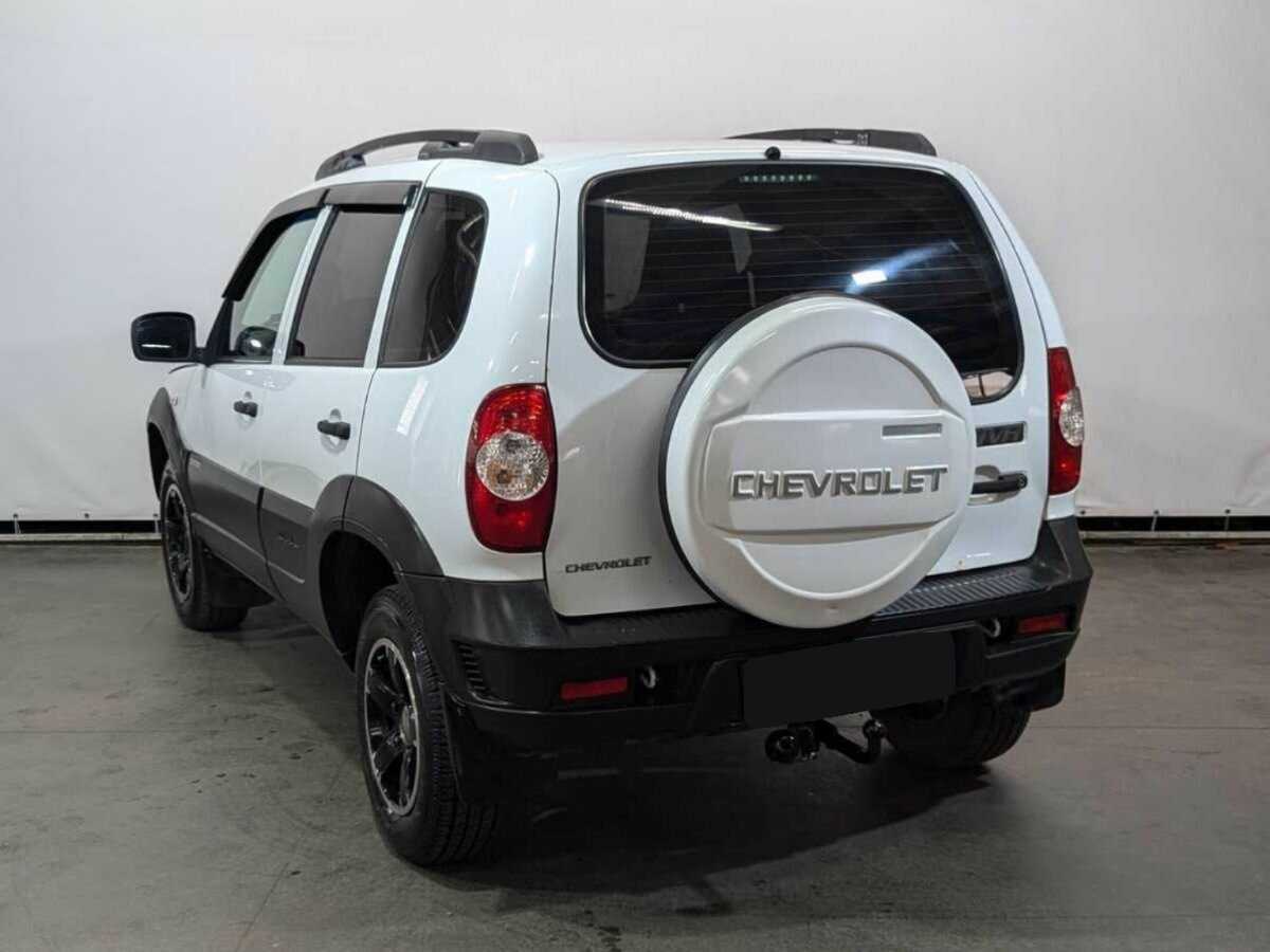 Chevrolet Niva б/у, 2018, Механическая. Фото: #6