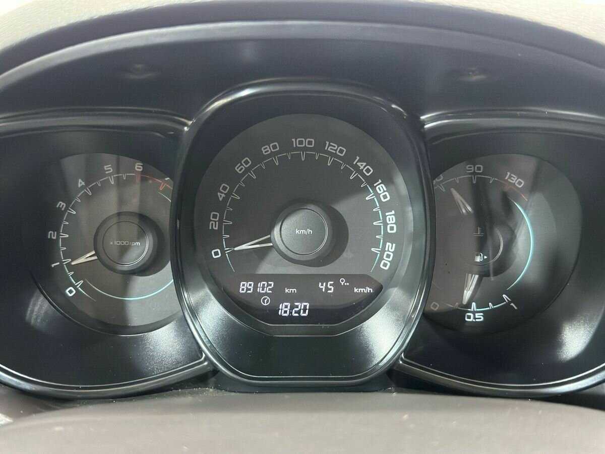 Lada (ВАЗ) Vesta б/у, 2016, Механическая. Фото: #11