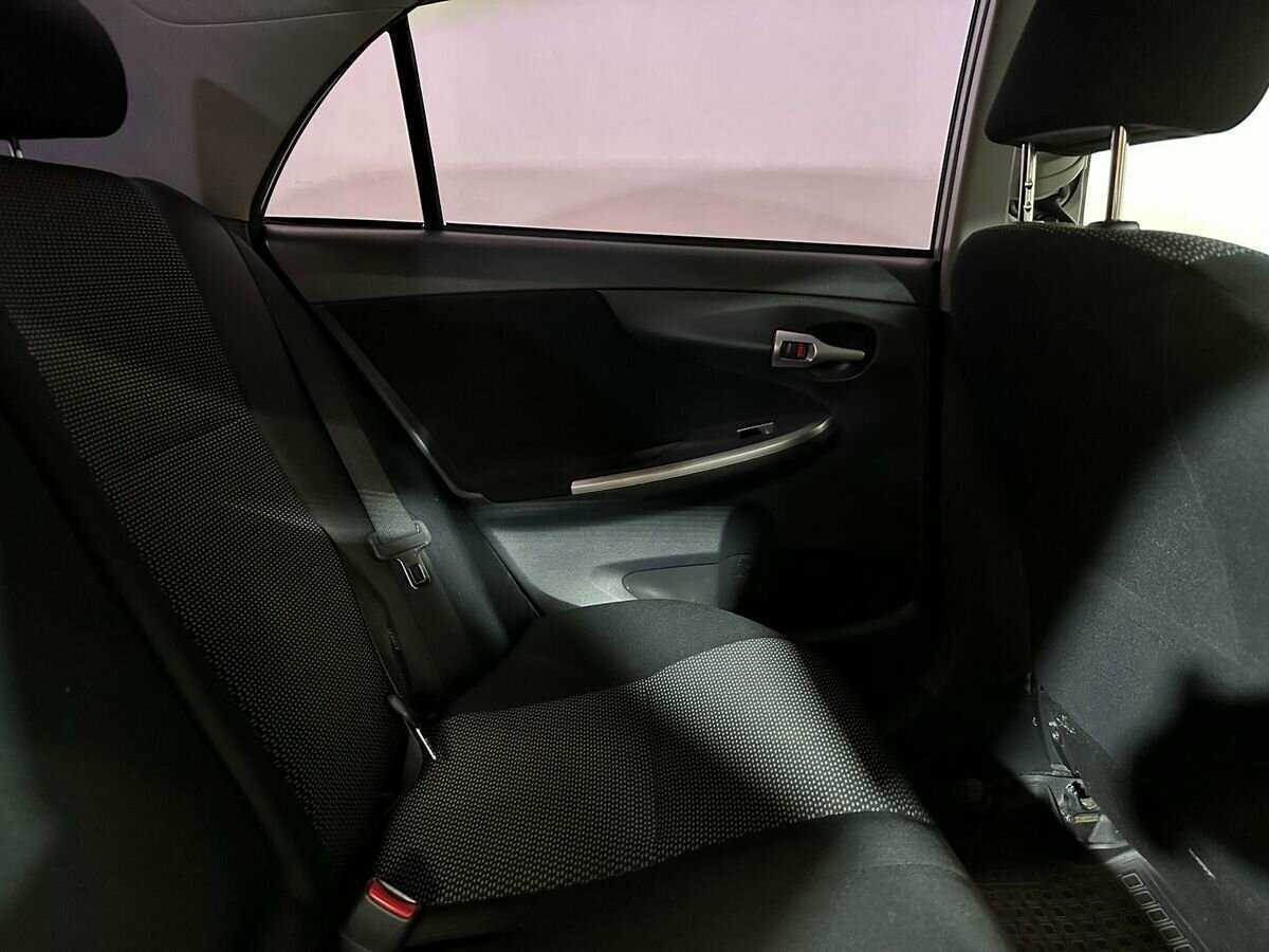 Toyota Corolla б/у, 2012, Автоматическая. Фото: #10