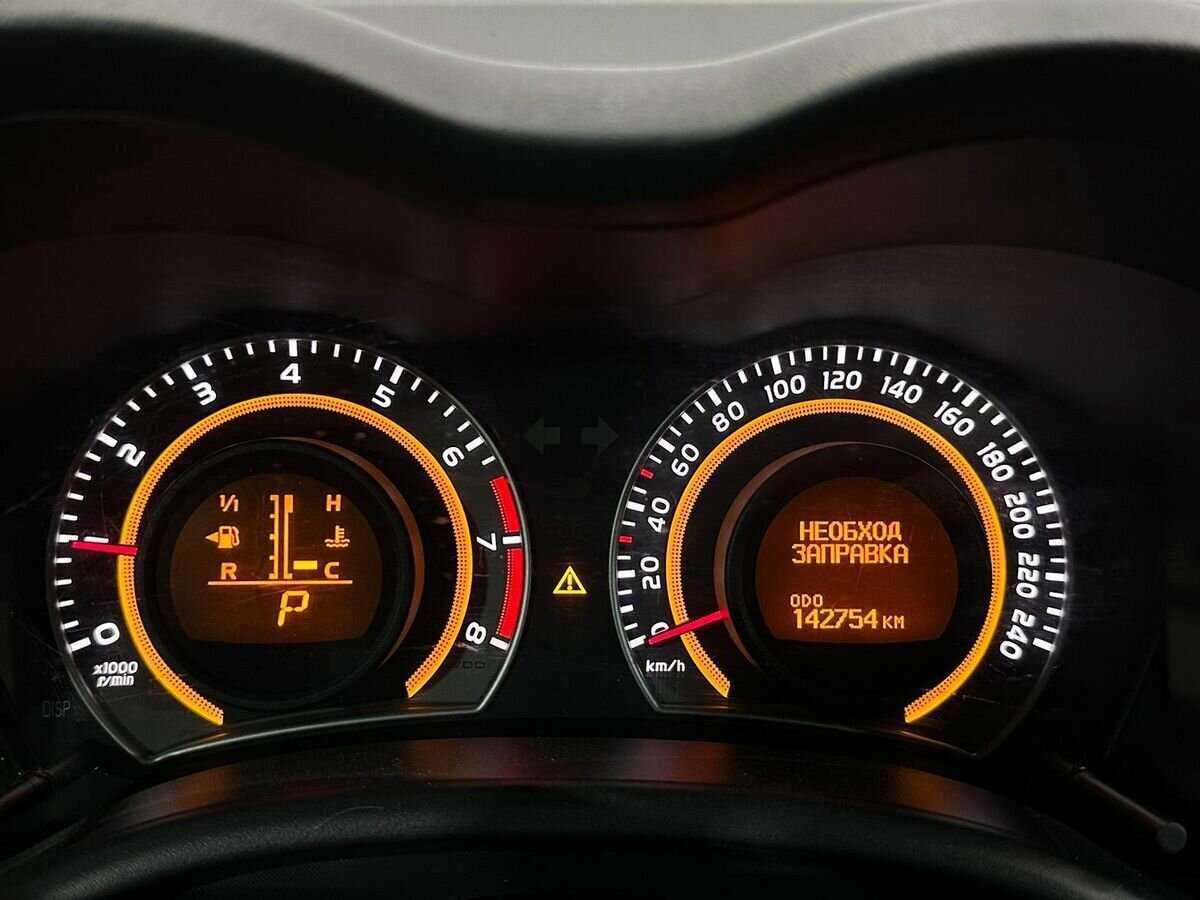 Toyota Corolla б/у, 2012, Автоматическая. Фото: #11