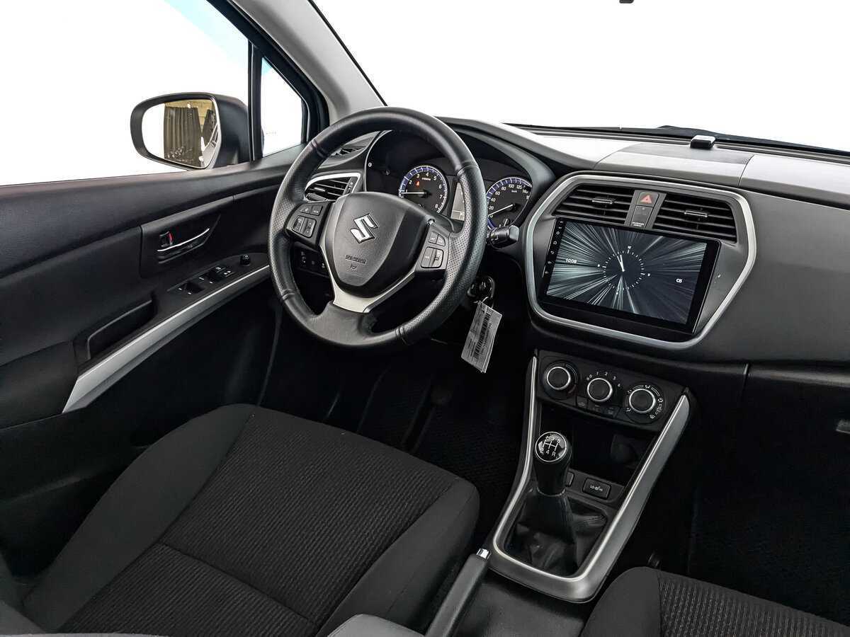 Сузуки С-Икс4 б/у, 2018, Механическая. Фото: #16