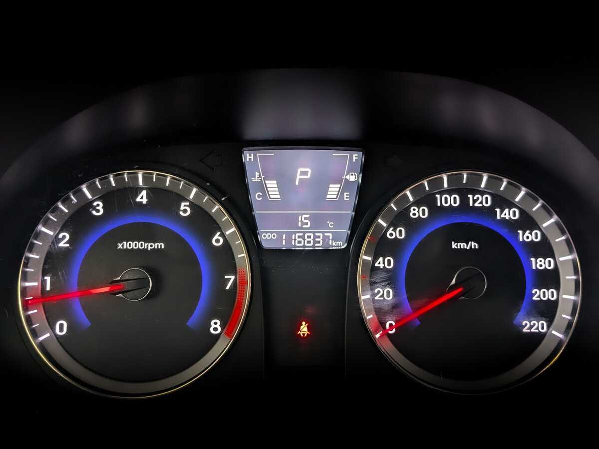 Хендай Солярис б/у, 2012, Автоматическая. Фото: #10