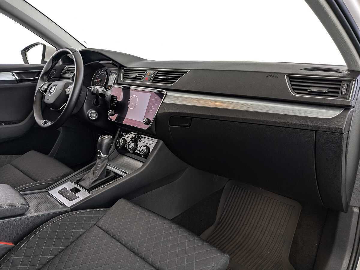 Skoda Superb б/у, 2021, Роботизированная. Фото: #8