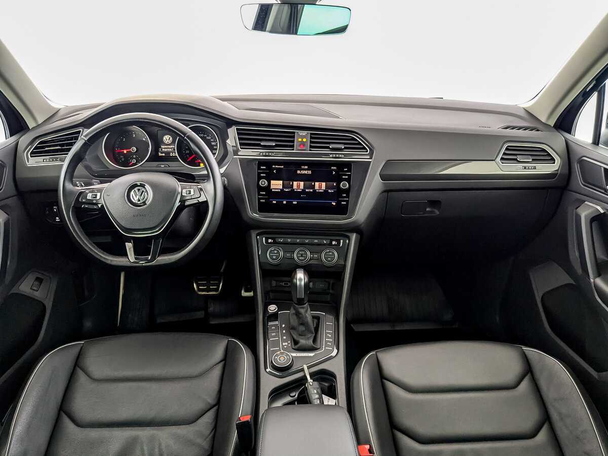 Volkswagen Tiguan б/у, 2020, Роботизированная. Фото: #11