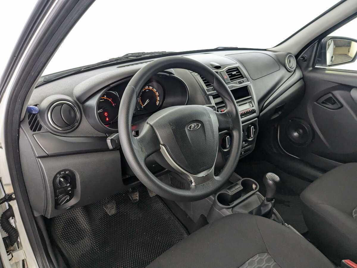 Lada (ВАЗ) Granta б/у, 2021, Механическая. Фото: #11