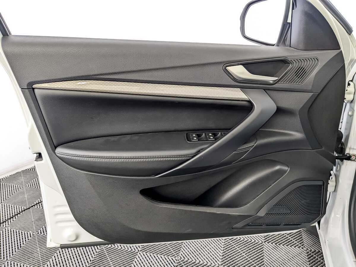 Лада (ВАЗ) Веста б/у, 2023, Механическая. Фото: #13