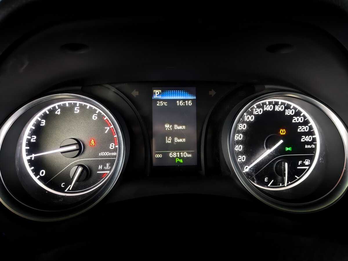 Toyota Camry б/у, 2021, Автоматическая. Фото: #10