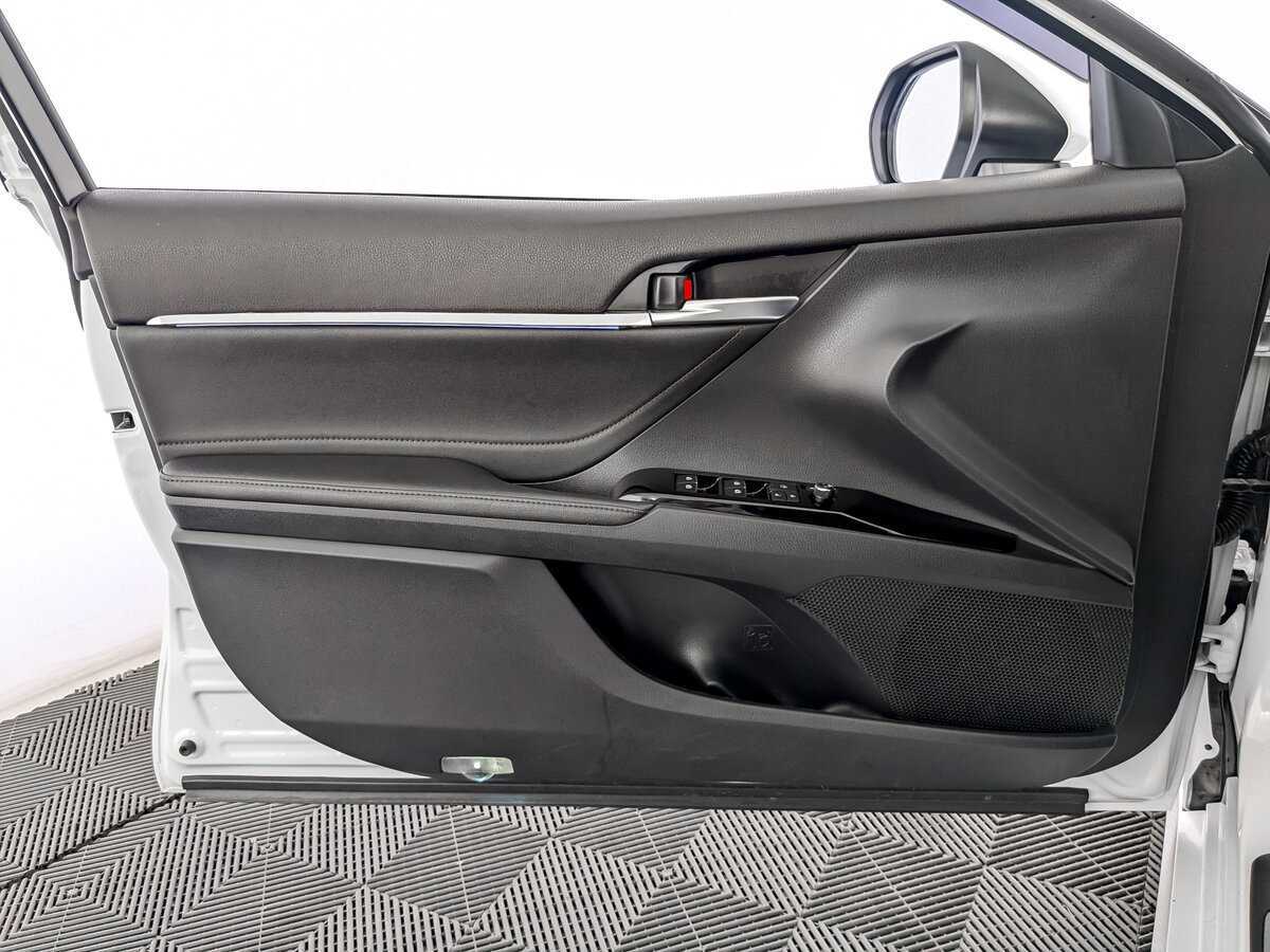 Toyota Camry б/у, 2021, Автоматическая. Фото: #14