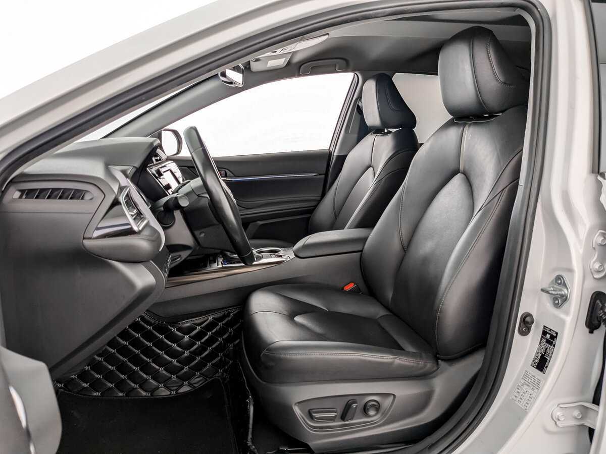 Toyota Camry б/у, 2021, Автоматическая. Фото: #15