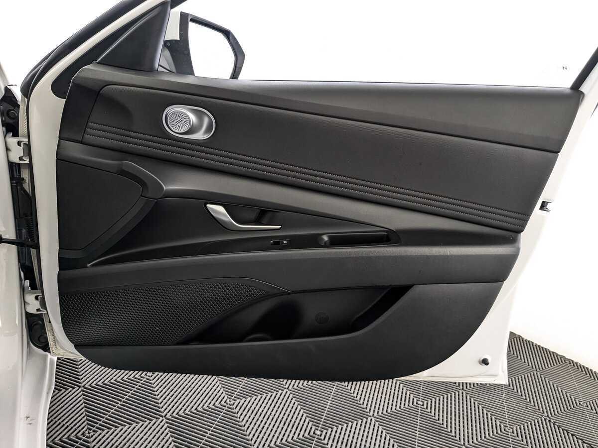 Хендай Елантра б/у, 2021, Автоматическая. Фото: #20