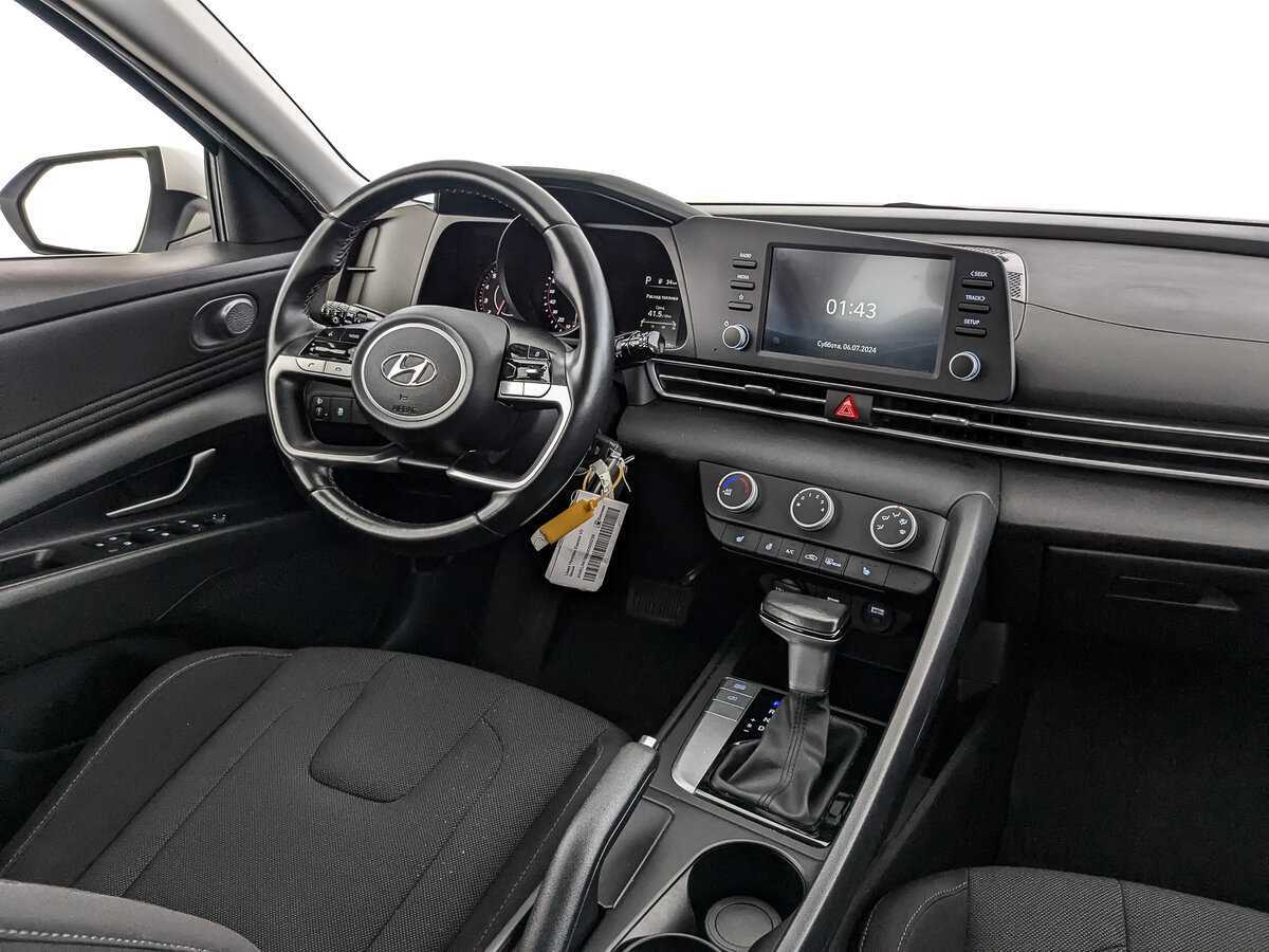Хендай Елантра б/у, 2021, Автоматическая. Фото: #22