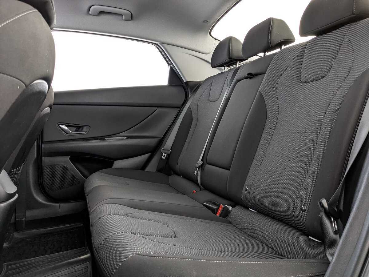 Хендай Елантра б/у, 2022, Автоматическая. Фото: #13