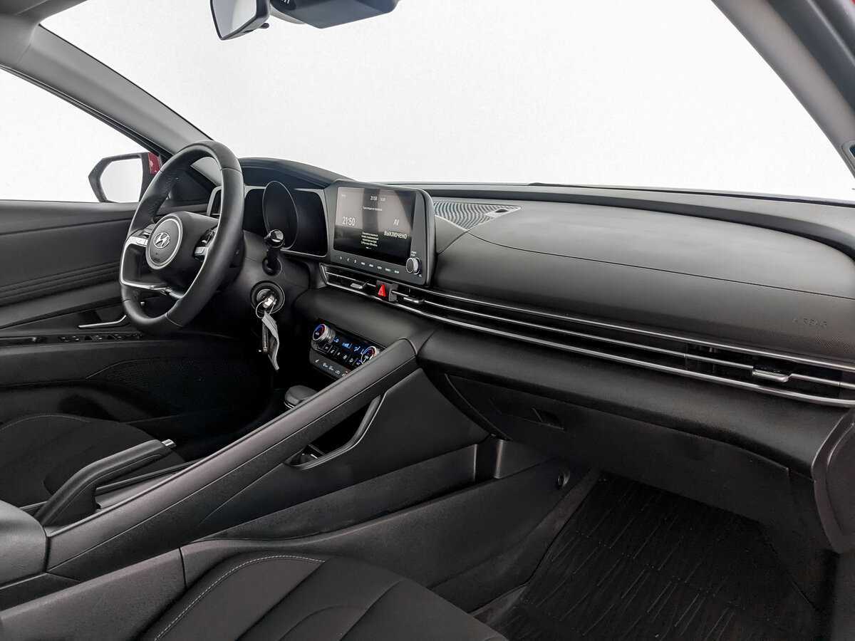Hyundai Elantra б/у, 2021, Автоматическая. Фото: #8