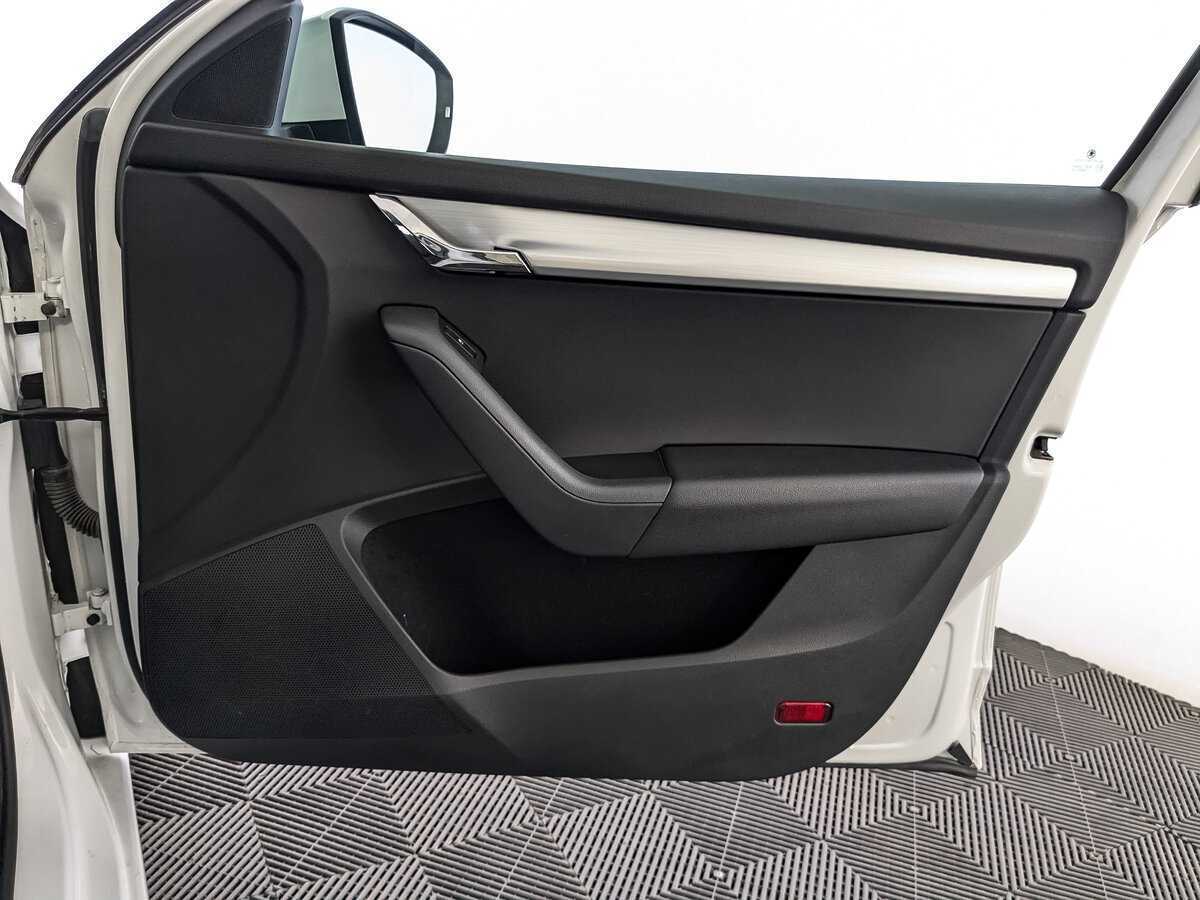 Шкода Октавия б/у, 2017, Механическая. Фото: #19