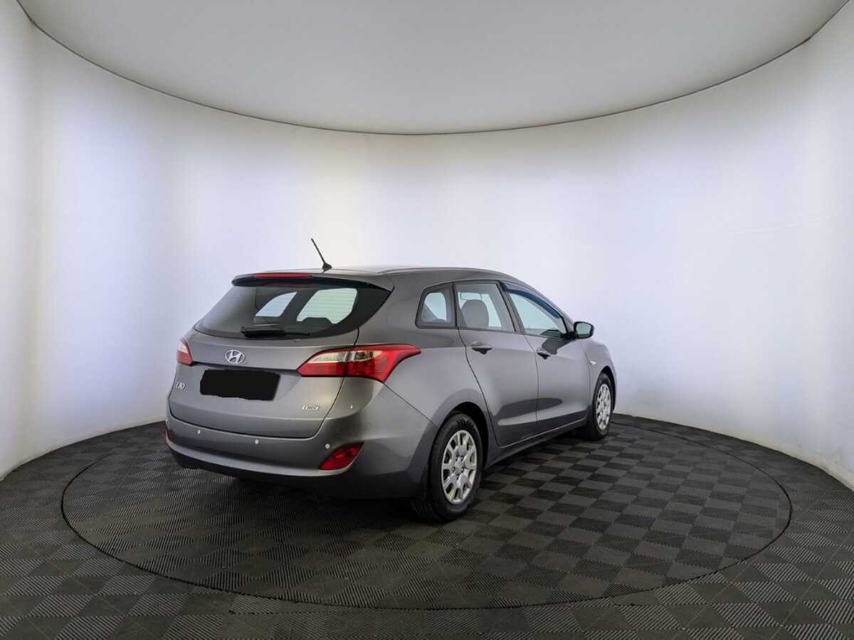 Hyundai i30 б/у, 2014, Автоматическая. Фото: #4