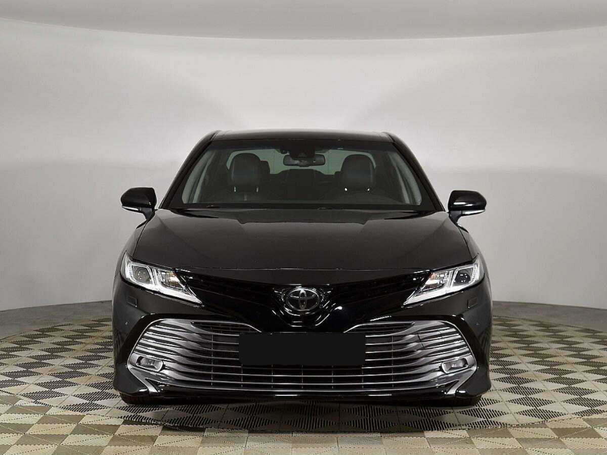 Toyota Camry б/у, 2019, Автоматическая. Фото: #2