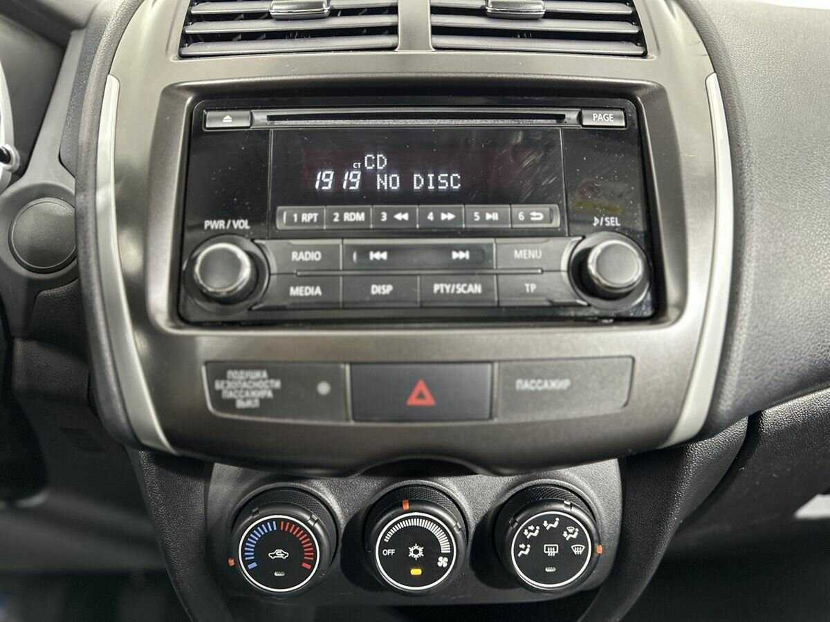Mitsubishi ASX б/у, 2013, Механическая. Фото: #11
