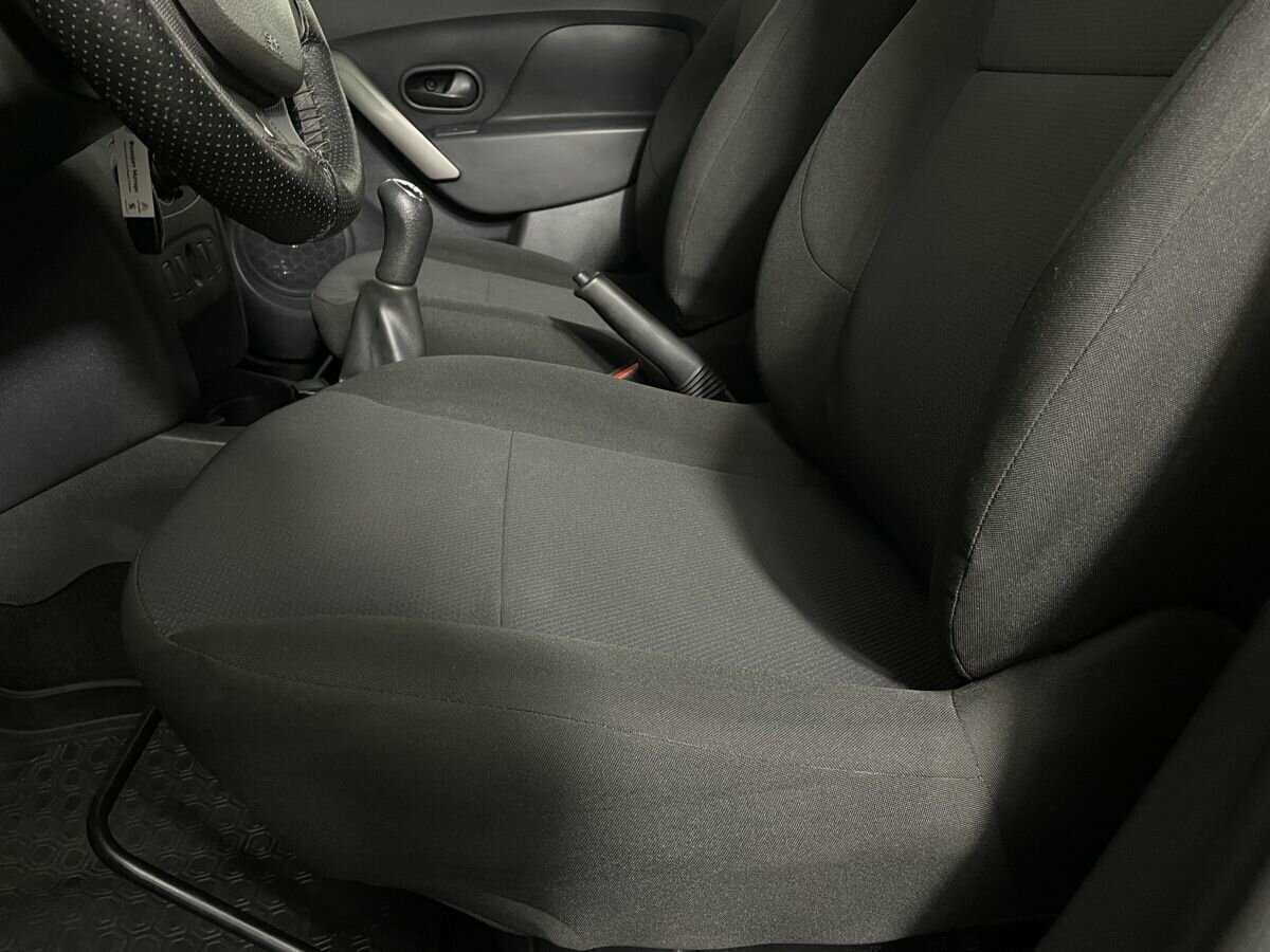 Renault Logan б/у, 2018, Механическая. Фото: #9