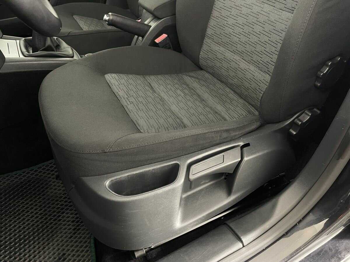 Skoda Octavia б/у, 2012, Механическая. Фото: #9