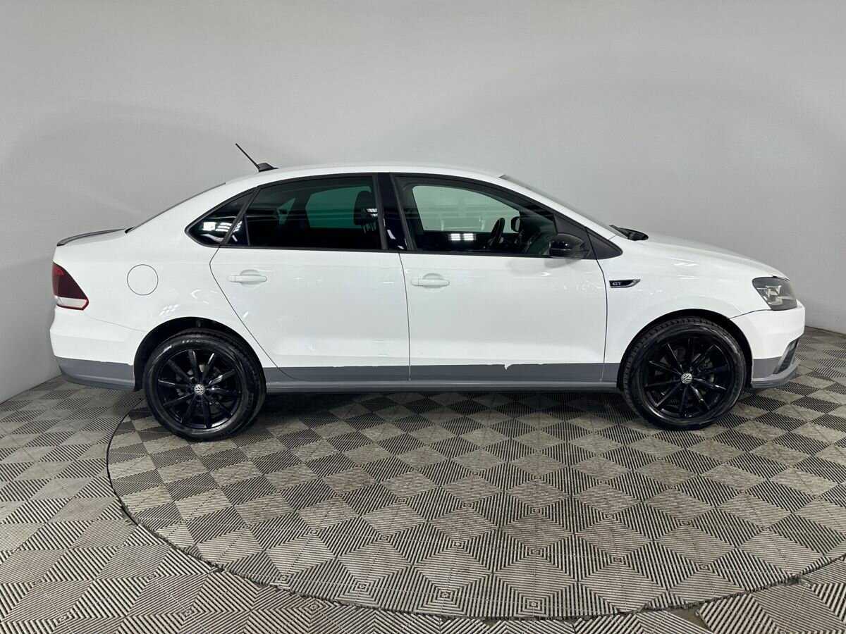 Volkswagen Polo б/у, 2018, Механическая. Фото: #3