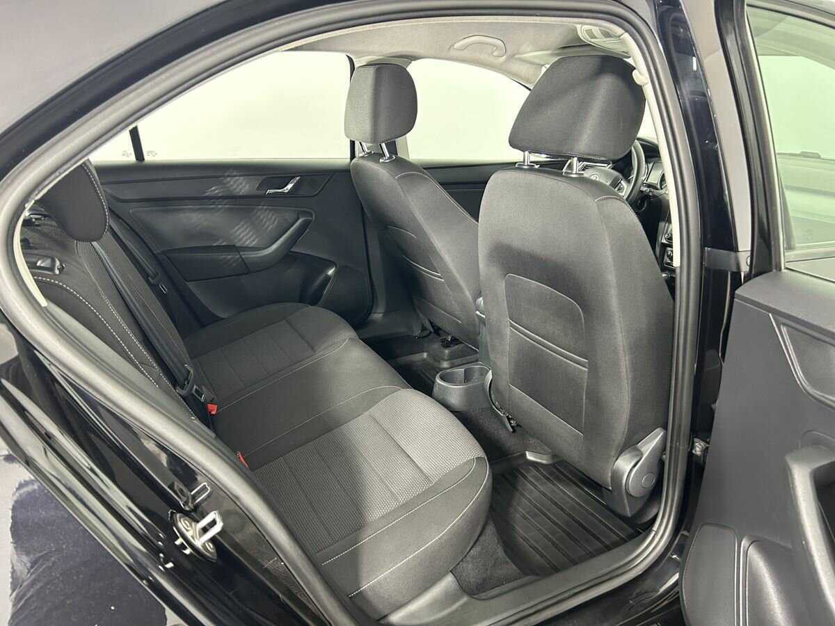 Шкода Рапид б/у, 2014, Автоматическая. Фото: #15