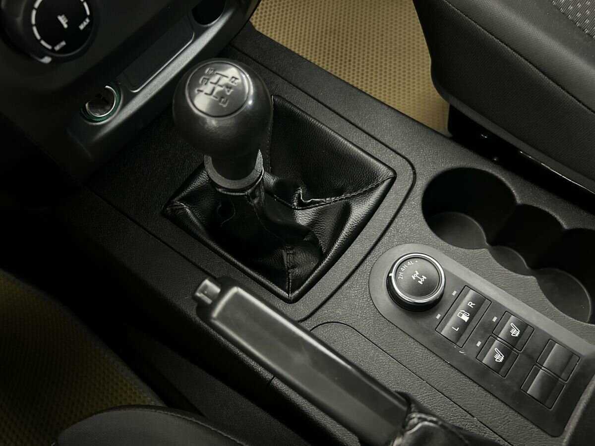 УАЗ Патриот б/у, 2016, Механическая. Фото: #12