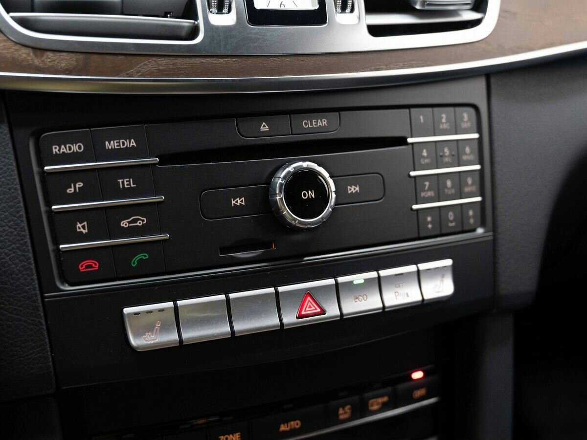 Mercedes-Benz E-Класс б/у, 2015, Автоматическая. Фото: #21