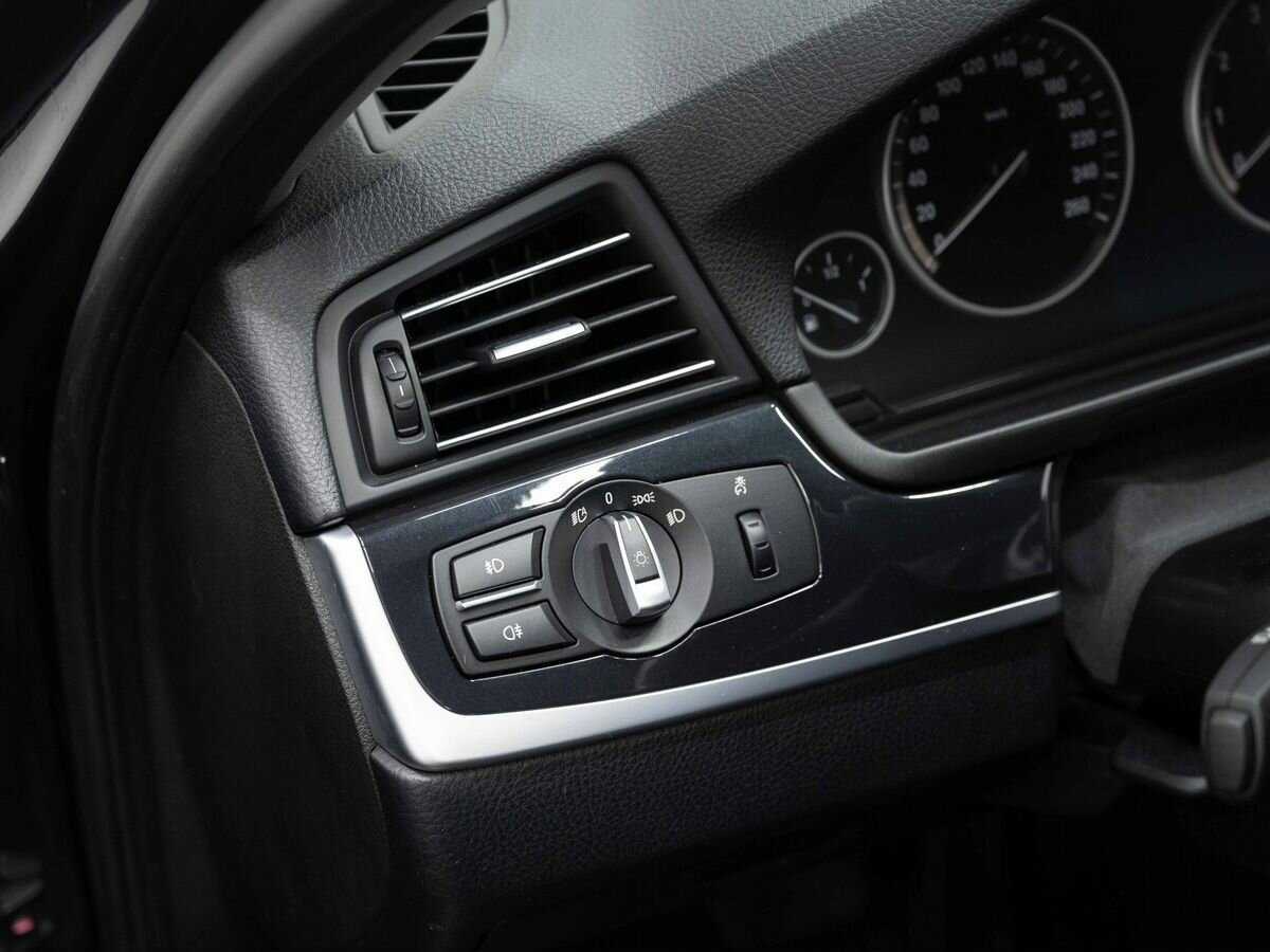 BMW 5 серии б/у, 2012, Автоматическая. Фото: #22