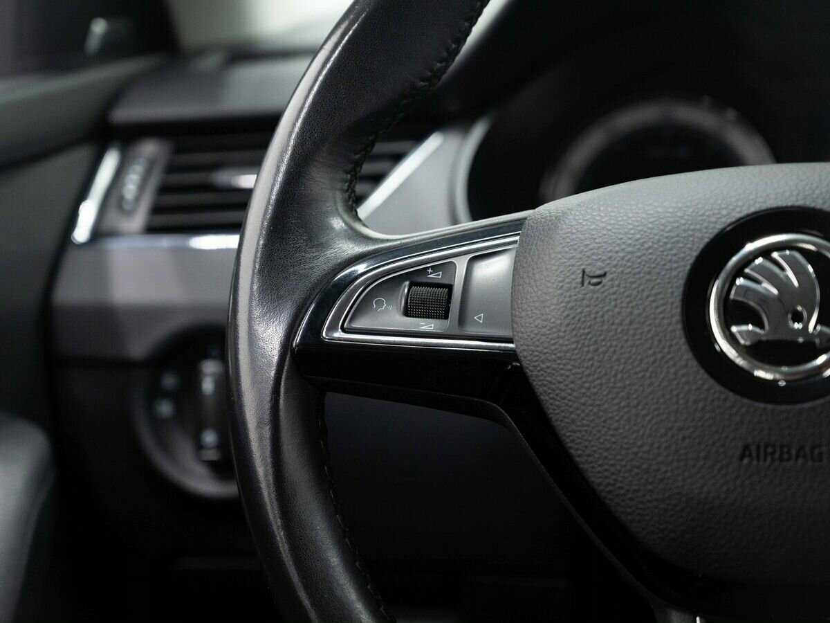 Шкода Октавия б/у, 2017, Роботизированная. Фото: #15