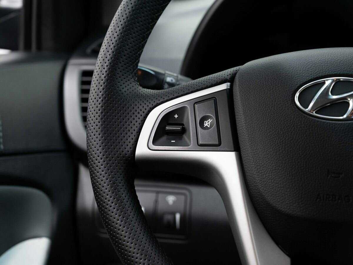 Хендай Солярис б/у, 2012, Механическая. Фото: #14