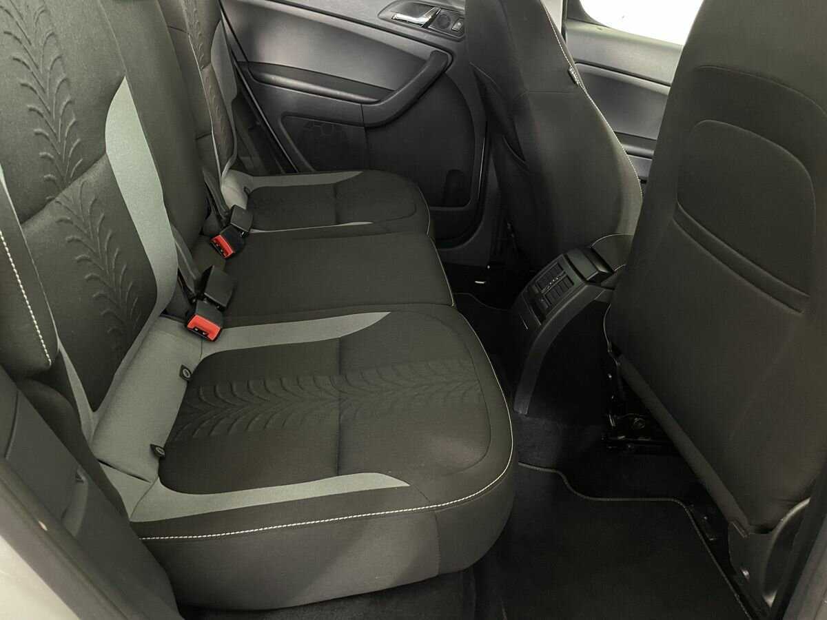 Skoda Yeti б/у, 2017, Автоматическая. Фото: #15